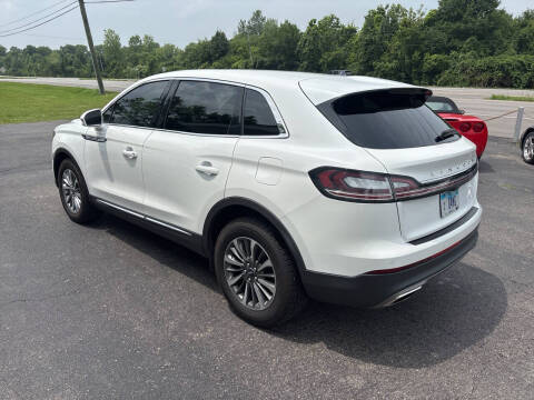 2022 Lincoln Nautilus Standard