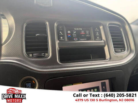 2013 Dodge Charger SE