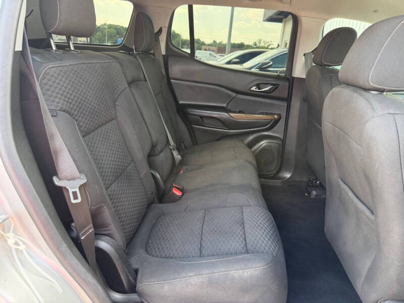 2019 GMC Acadia SLE-1