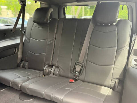 2018 Cadillac Escalade ESV Platinum