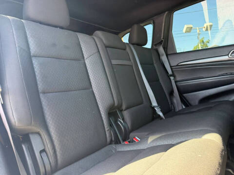 2021 Jeep Grand Cherokee Laredo E