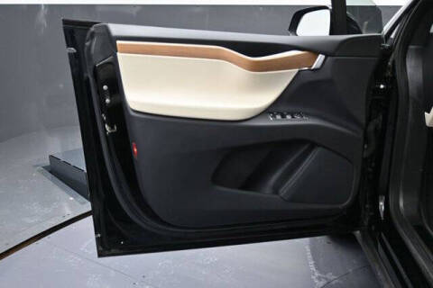 2021 Tesla Model X Long Range Plus