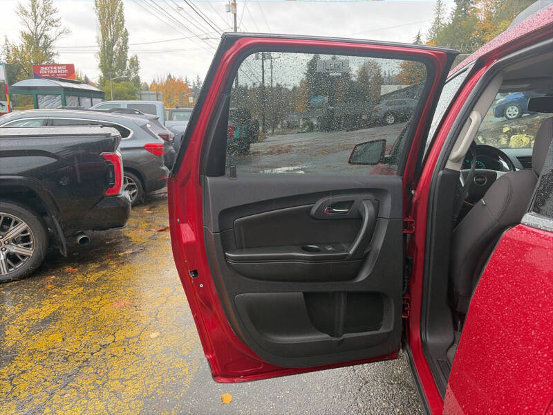 2012 Chevrolet Traverse LT