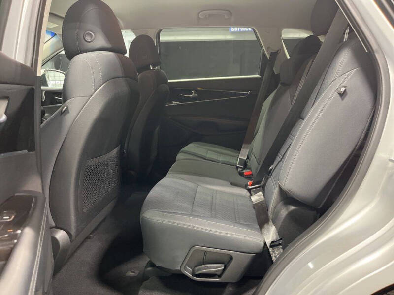 2017 Kia Sorento LX