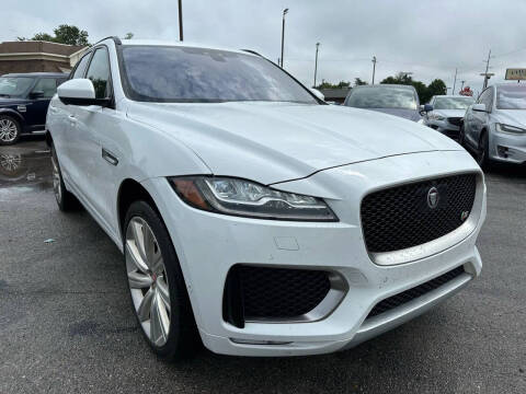 2019 Jaguar F-PACE S