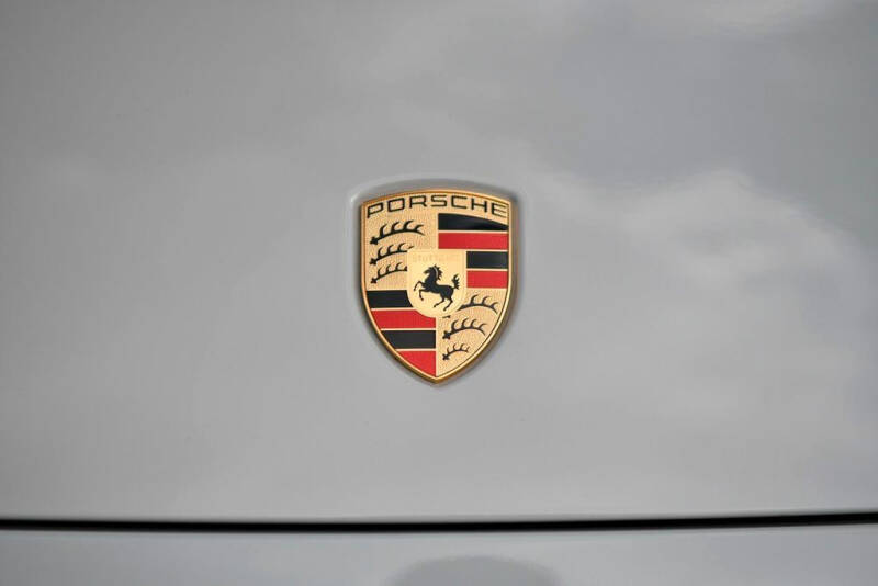 2018 Porsche Panamera Turbo S E-Hybrid