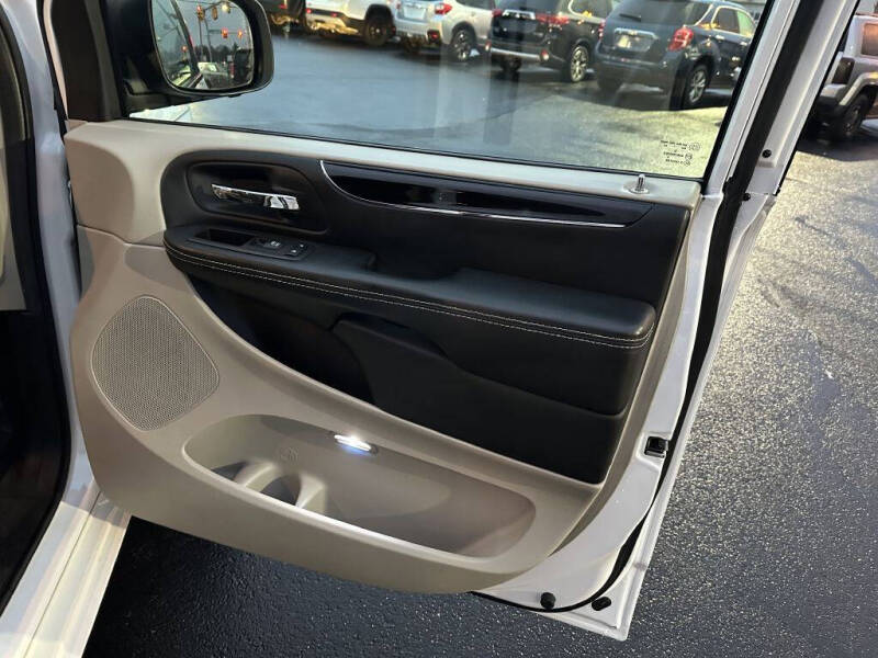 2017 Dodge Grand Caravan SXT