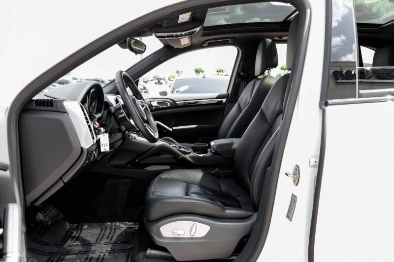 2016 Porsche Cayenne