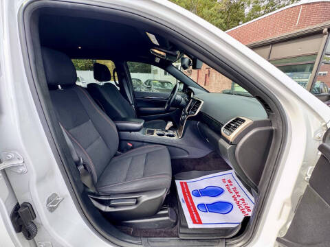 2016 Jeep Grand Cherokee Laredo 75th Anniversary