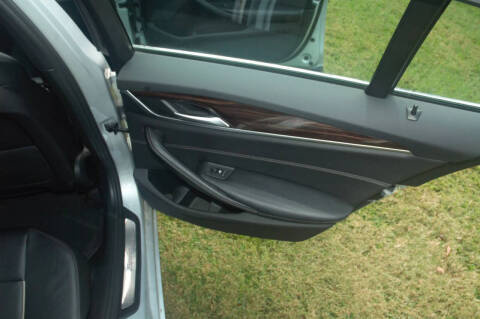 2017 BMW 5 Series 530i