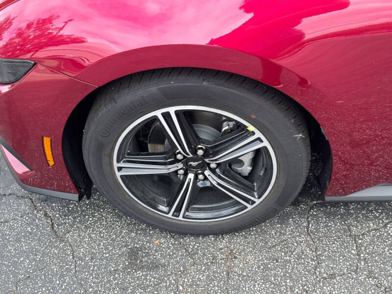 2025 Ford Mustang EcoBoost