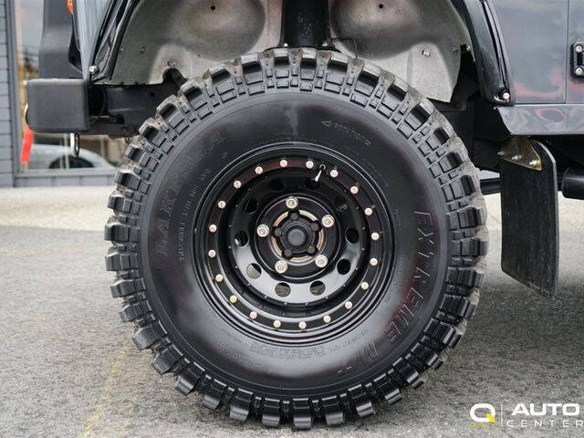 1987 Land Rover Defender