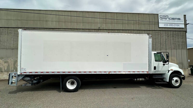 2018 International DuraStar 4300