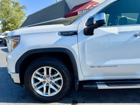 2021 GMC Sierra 1500 SLT