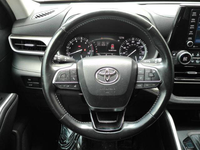 2021 Toyota Highlander XLE