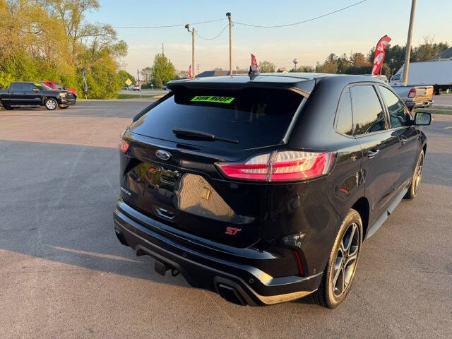 2019 Ford Edge ST