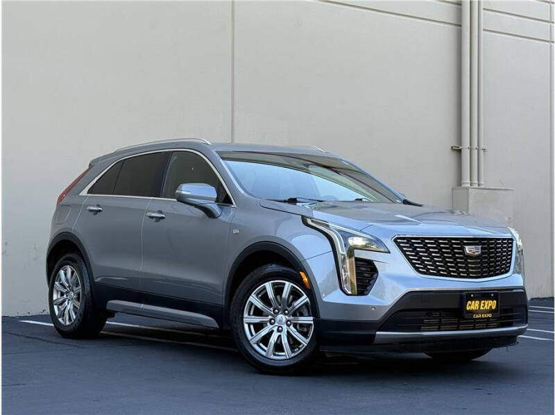 2023 Cadillac XT4 Premium Luxury