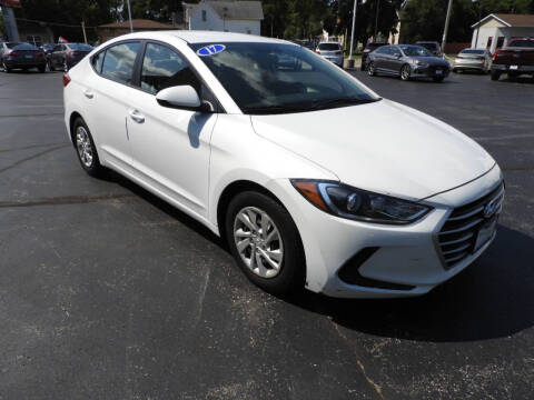 2017 Hyundai Elantra for sale at Grant Park Auto Sales in Rockford IL