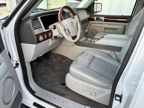 2006 Lincoln Navigator