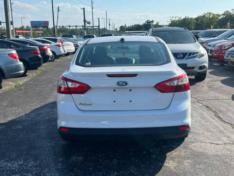 2014 Ford Focus S