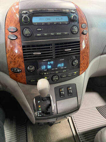 2006 Toyota Sienna XLE Limited 7 Passenger