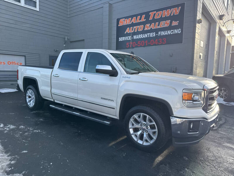 2015 GMC Sierra 1500 for sale at Small Town Auto Sales Inc. in Hazleton PA