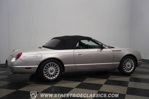 2004 Ford Thunderbird Deluxe