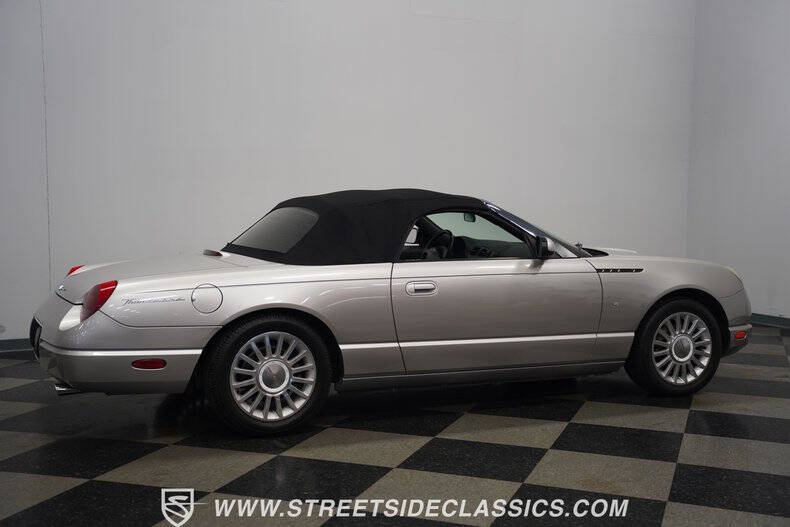 2004 Ford Thunderbird Deluxe