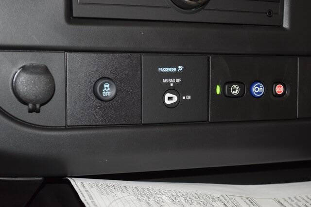 2025 Chevrolet Express 2500