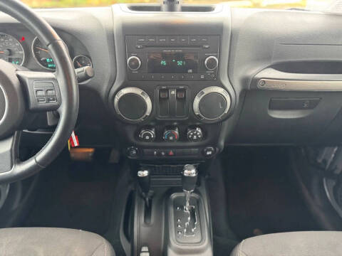 2015 Jeep Wrangler Sport