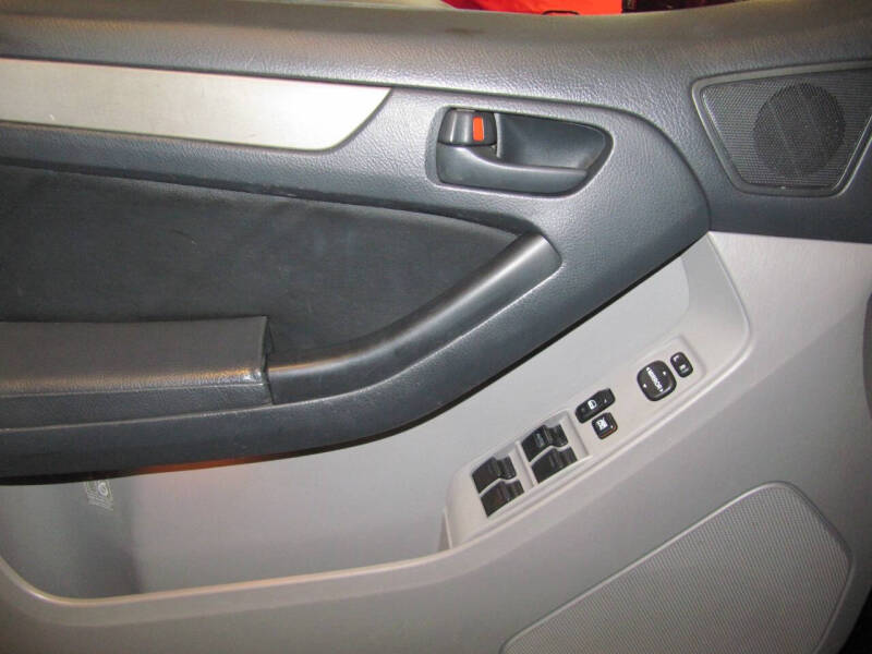 2004 Toyota 4Runner SR5