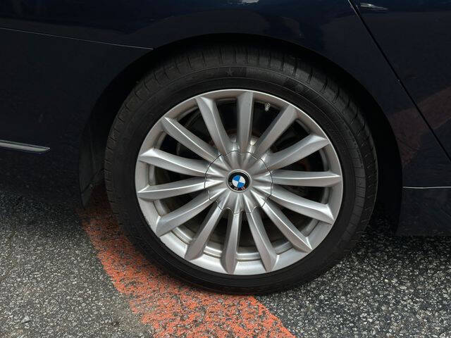 2017 BMW 7 Series 740i