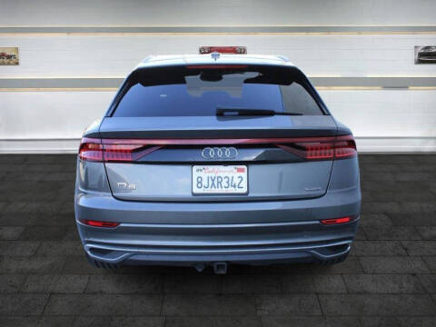 2019 Audi Q8 quattro Premium 55 TFSI