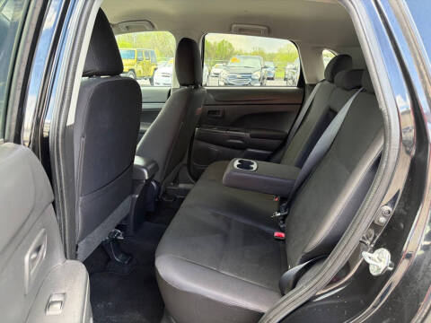 2013 Mitsubishi Outlander Sport ES