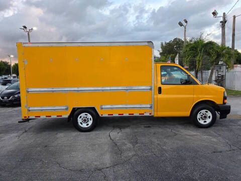 2018 GMC Savana 3500