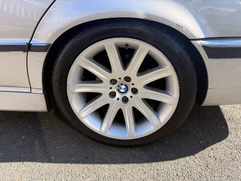 2001 BMW 7 Series 740iL