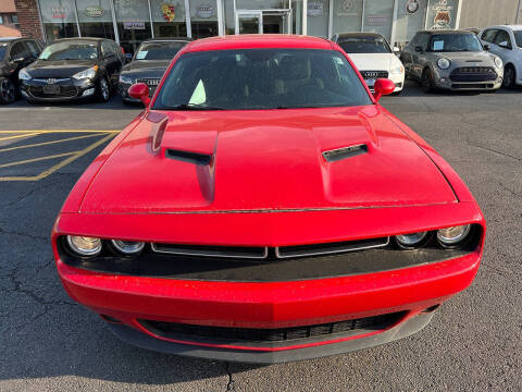2015 Dodge Challenger SXT