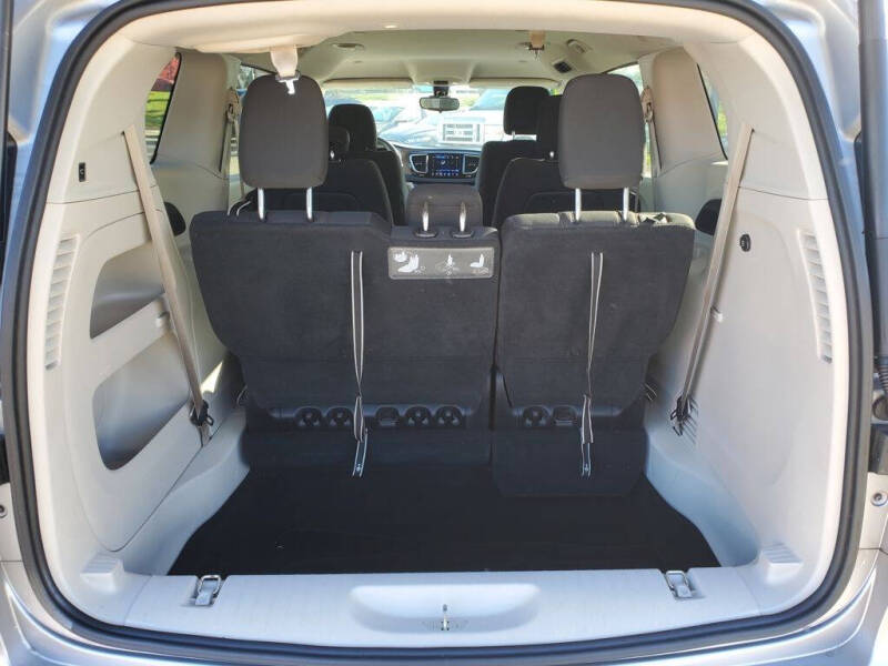 2017 Chrysler Pacifica Touring