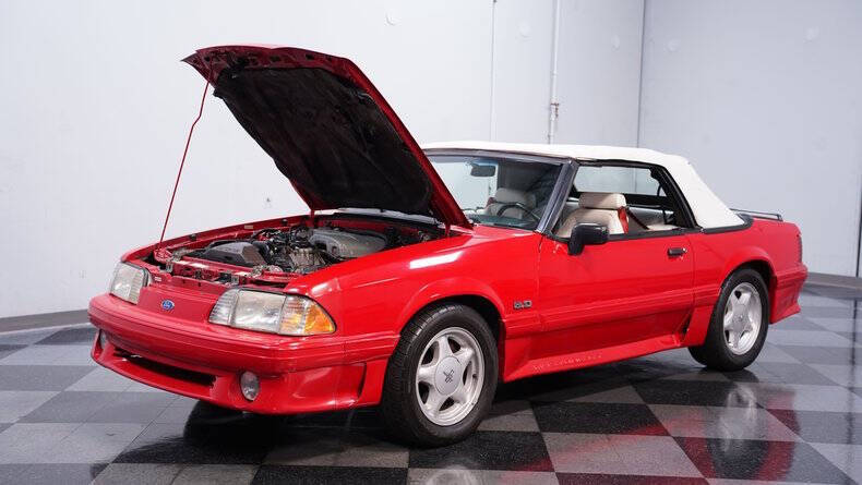 1990 Ford Mustang GT