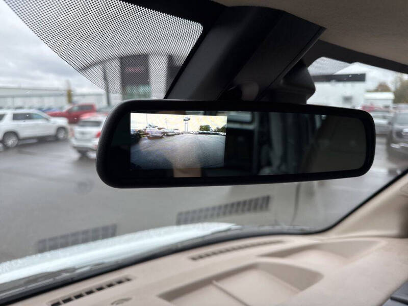 2025 Chevrolet Express 3500