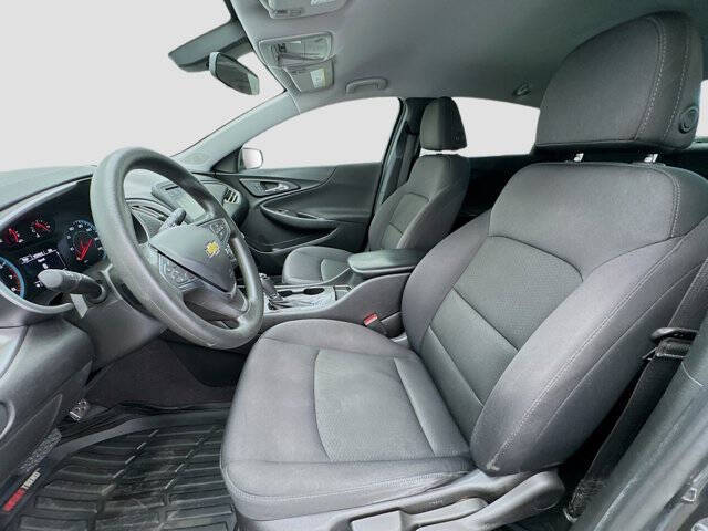 2017 Chevrolet Malibu LS