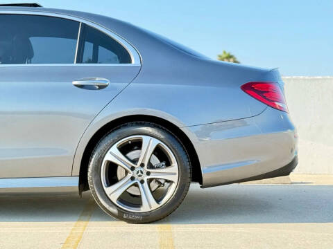 2019 Mercedes-Benz E-Class E 300