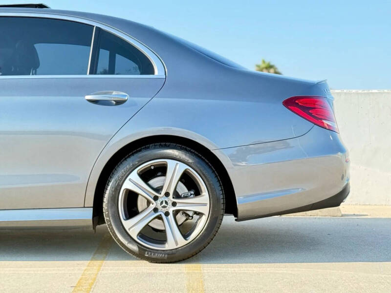 2019 Mercedes-Benz E-Class E 300