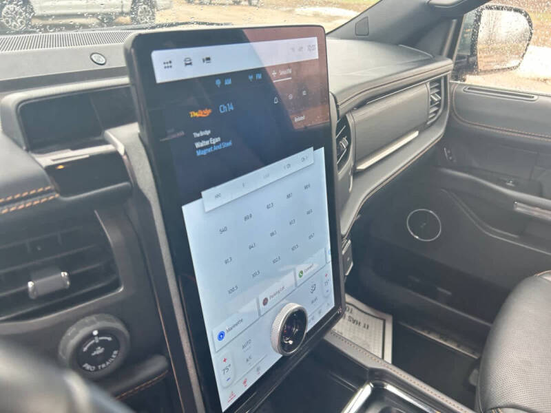 2024 Ford Expedition MAX Platinum