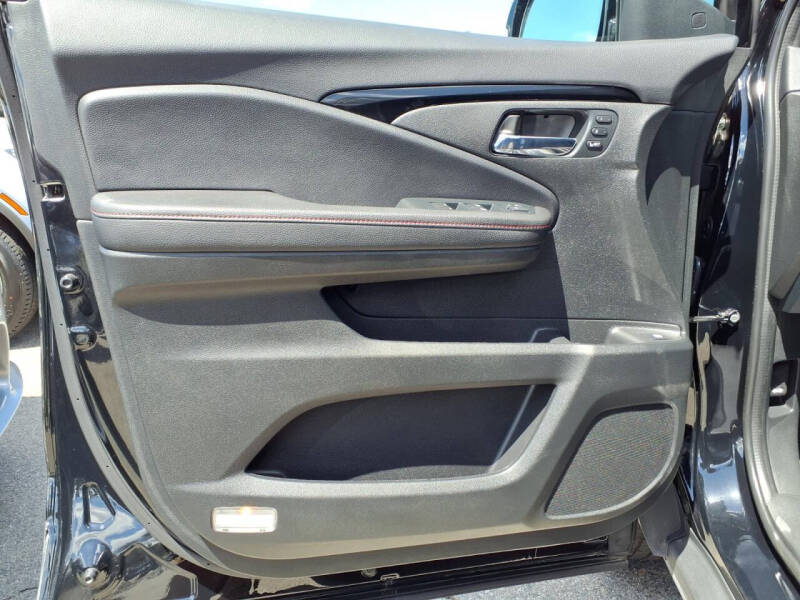 2023 Honda Ridgeline Black Edition