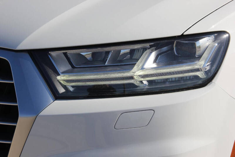 2017 Audi Q7 3.0T quattro Premium Plus
