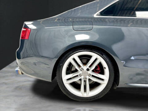2009 Audi S5 quattro