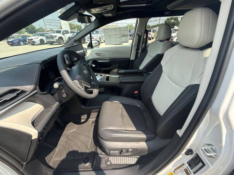 2026 Toyota Sienna Limited 7-Passenger