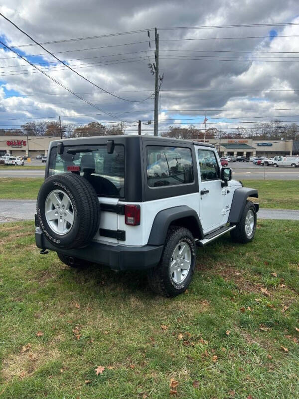 2016 Jeep Wrangler Sport