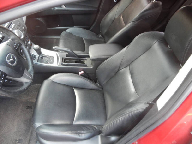 2011 Mazda MAZDA3 s Grand Touring